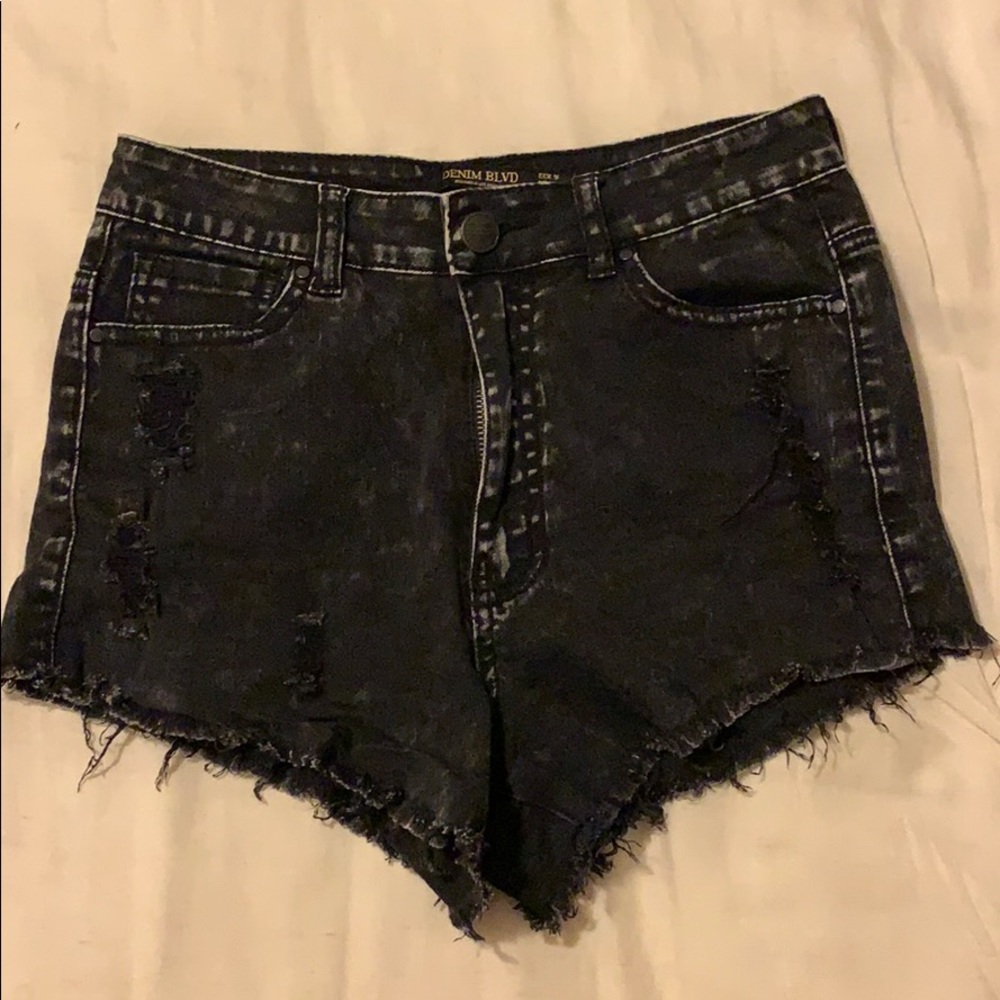 Black acid wash high wasted Jean shorts
